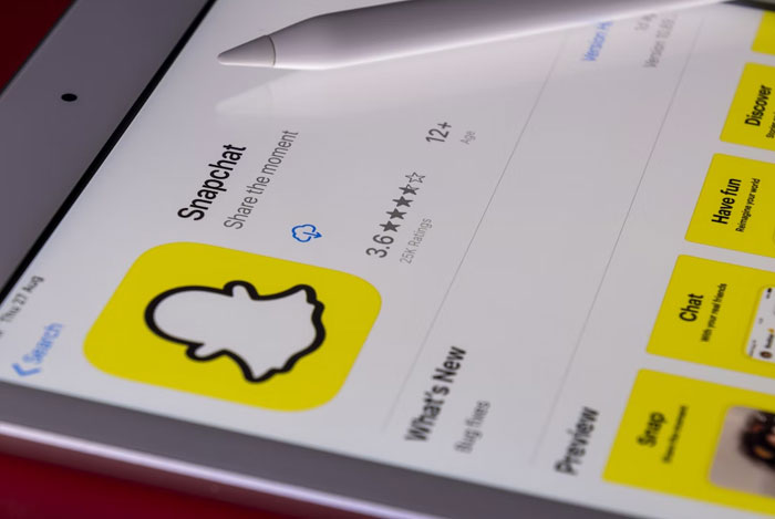 Mi jefe me hizo enojar y estoy seduciendo a su esposa