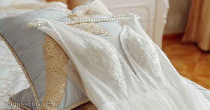 Groom Returns The Dress His Ex-Wife Got His Daughter For The Wedding, Major Drama Ensues