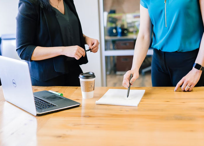 30 People Who Quit Their Job On The Spot Share What Happened