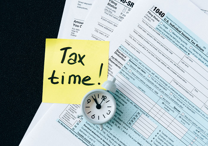 45 Examples Of Scams That Have Become Socially Acceptable But Shouldn't Be