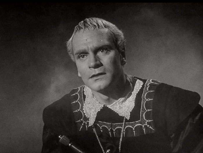 Hamlet (1948)