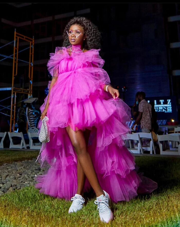 Shaming-Funny-Dress-Fashion