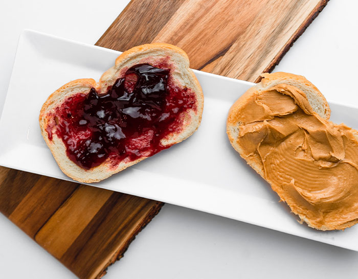 30 "Mediocre Foods" That People Say Are Underrated