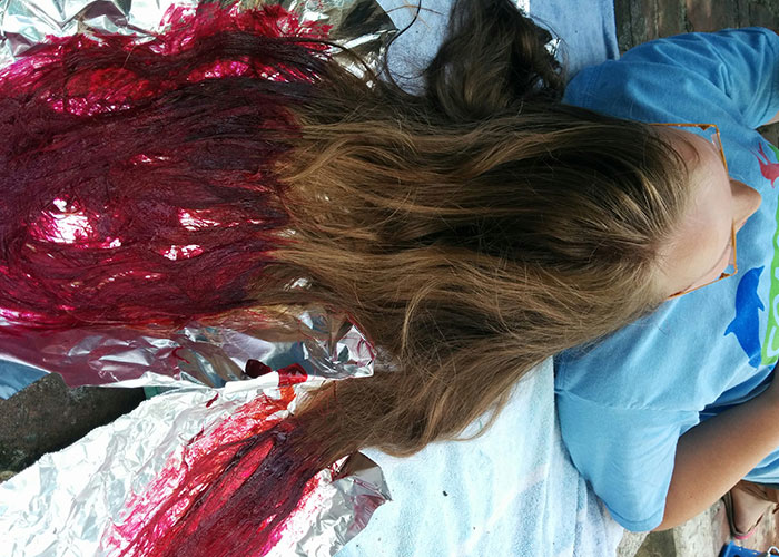 Entitled Know-It-All Ruins Her Hair After Lying To Her Cousin About It Being Naturally Blonde