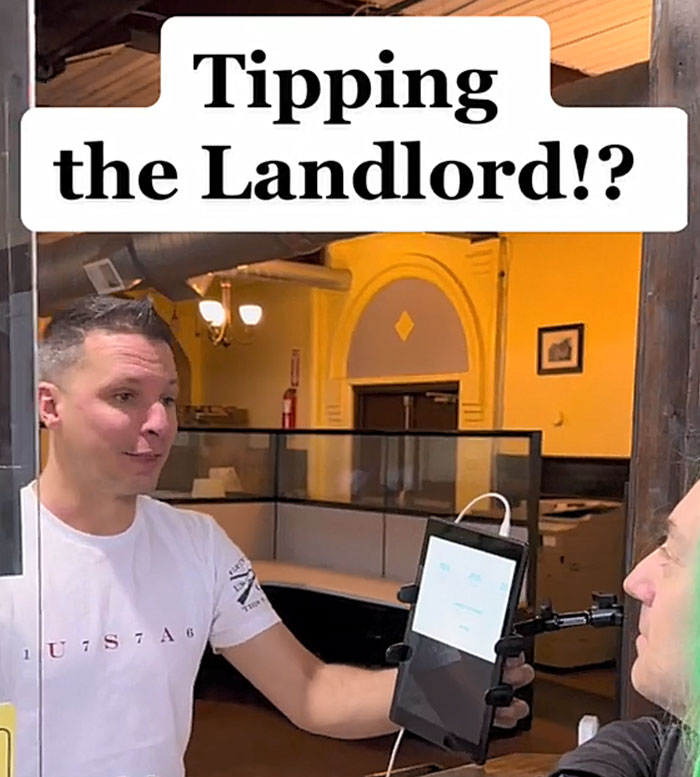 "A Tip? I'm Not Tipping My Landlord": People React To This Tone-Deaf TikTok Of A Landlord Saying He Expects A Tip "A Tip? I'm Not Tipping My Landlord": People React To This Tone-Deaf TikTok Of A Landlord Saying He Expects A Tip