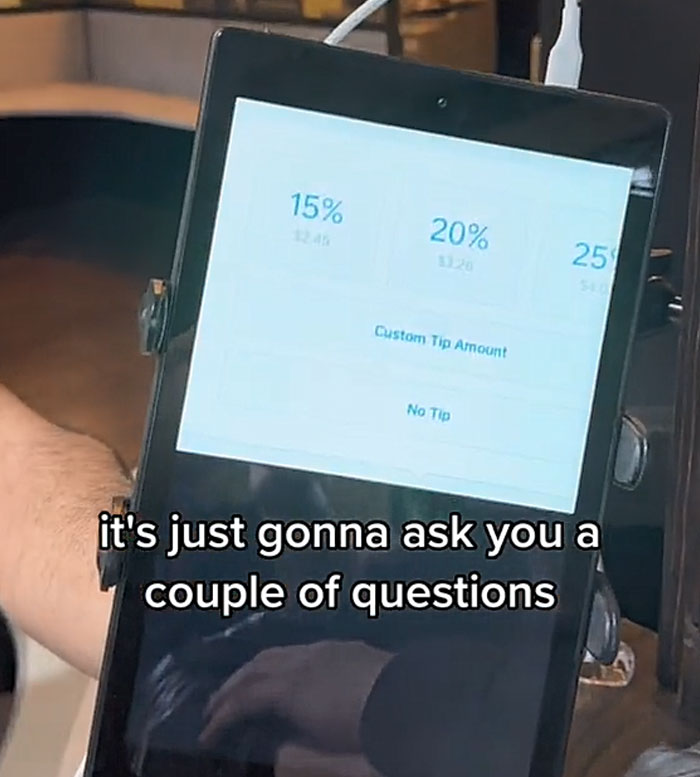 "A Tip? I'm Not Tipping My Landlord": People React To This Tone-Deaf TikTok Of A Landlord Saying He Expects A Tip "A Tip? I'm Not Tipping My Landlord": People React To This Tone-Deaf TikTok Of A Landlord Saying He Expects A Tip