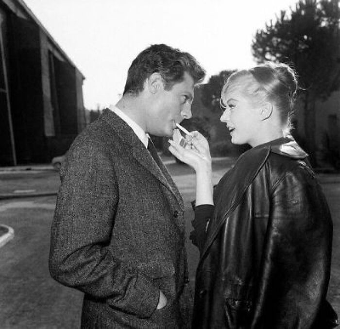 Marcello Mastroianni & Anita Ekberg On The Set Of 8 1/2
