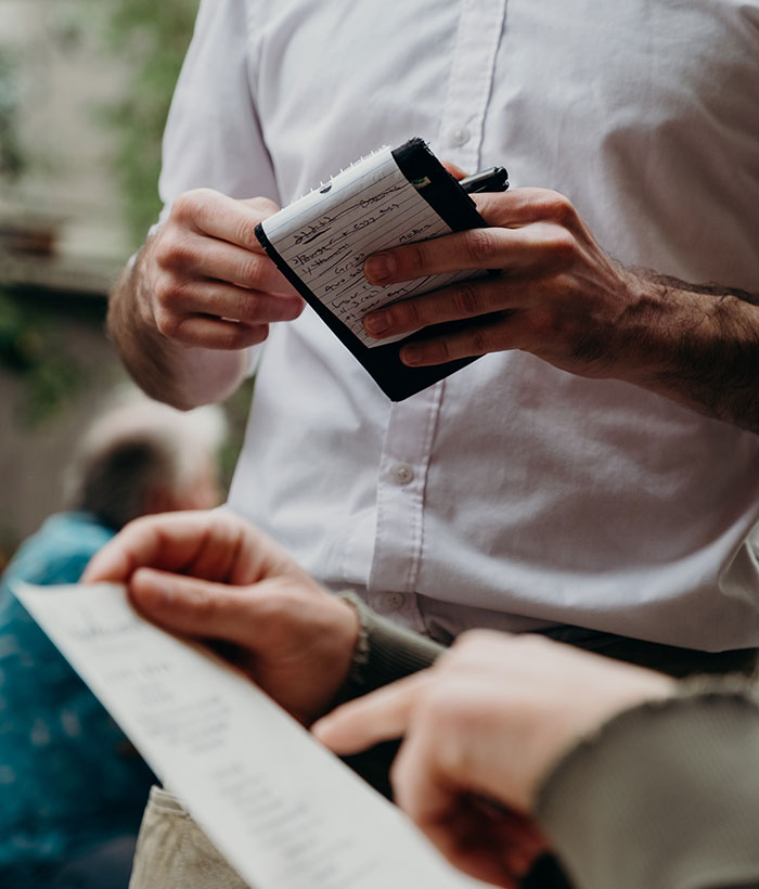 "I've Never Seen A Human Turn Red So Quickly": Server Wants To Charge Customers For Coffee They Didn't Have, So They Maliciously Comply "I've Never Seen A Human Turn Red So Quickly": Server Wants To Charge Customers For Coffee They Didn't Have, So They Maliciously Comply