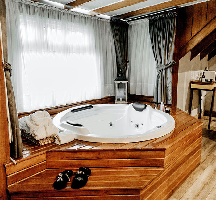 62 People Shared Their Stories Of Wasting Money And Not Regretting It