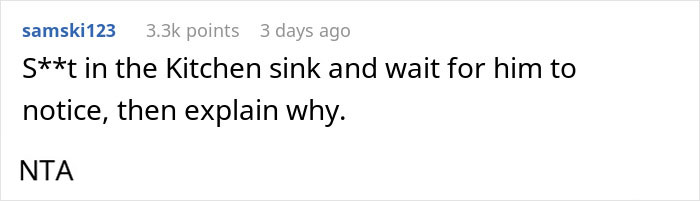 Guy Calls Wife A Jerk For Trying To Control His Bathroom Time, The Internet Says That He's The One Who Needs A Reality Check