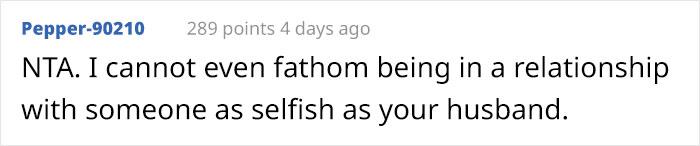 Guy Calls Wife A Jerk For Trying To Control His Bathroom Time, The Internet Says That He's The One Who Needs A Reality Check