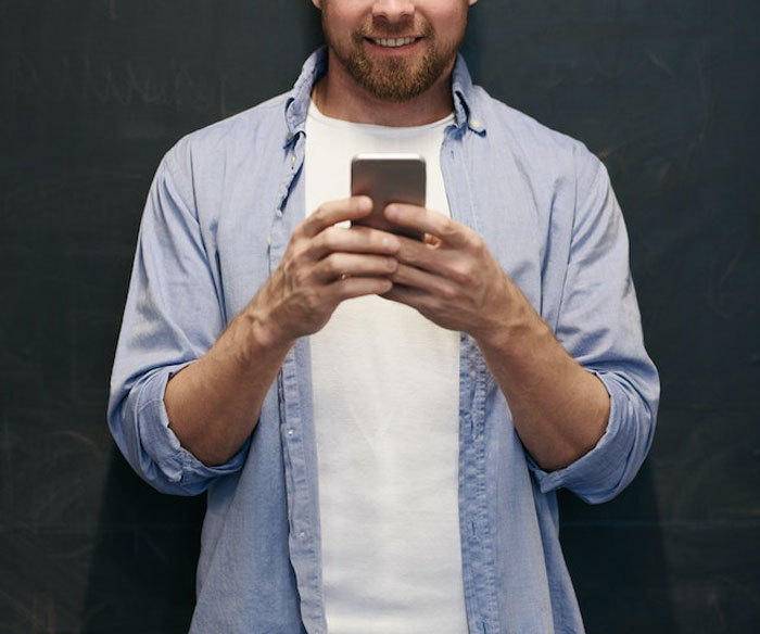 People Are Praising This Guy Who Outsmarted His Entitled Tinder Date Who Invited Her 2 Friends Along And Wanted To Use Him As A Wallet