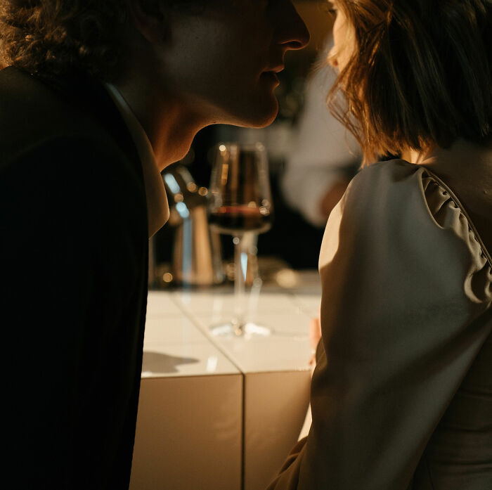 20 Hombres preguntando a mujeres aquello que siempre quisieron saber