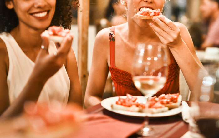 Friend Asks Woman To Pay For Everything When They Go Out Since She Lost Her Job, Gets &ldquo;Not Happening&rdquo; Reply