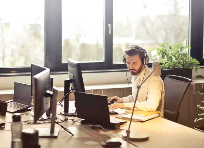 Boss Stops Being Flexible With Employee, They Do The Same And Just Drop All Their Work The Minute It Ends No Matter What 