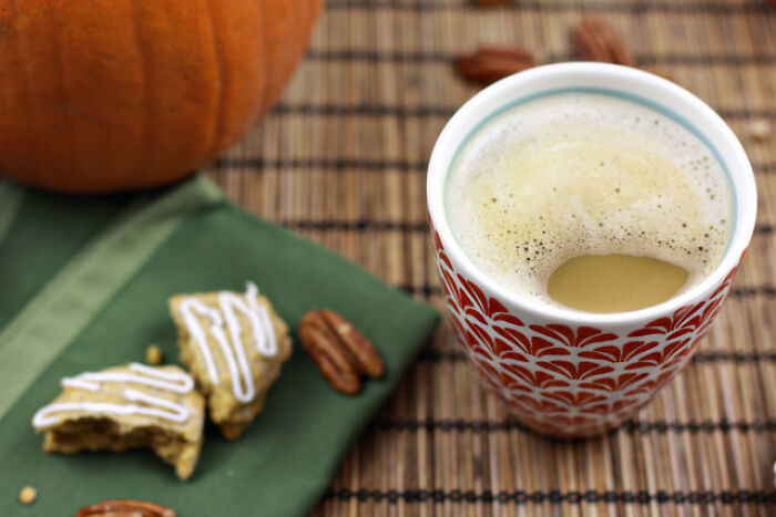 "Make My Stomach Turn Every Time": 35 Non-Americans Roast American Foods They Can't Understand