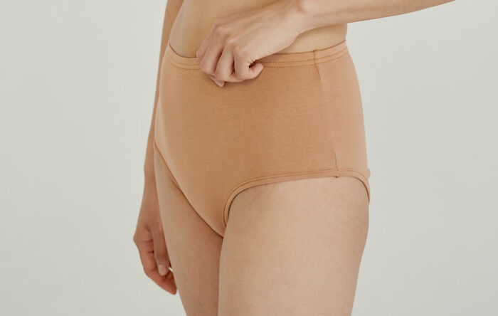 People Are Sharing 50 Things That Aren’t Socially Acceptable But They Still Do Them