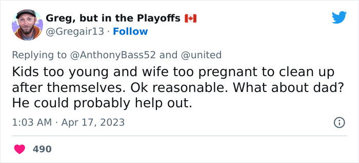 Dad Is Outraged After Flight Attendant Asked His Pregnant Wife To Clean Up After Their Kids, Sparks A Debate Online