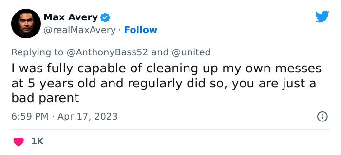 Dad Is Outraged After Flight Attendant Asked His Pregnant Wife To Clean Up After Their Kids, Sparks A Debate Online