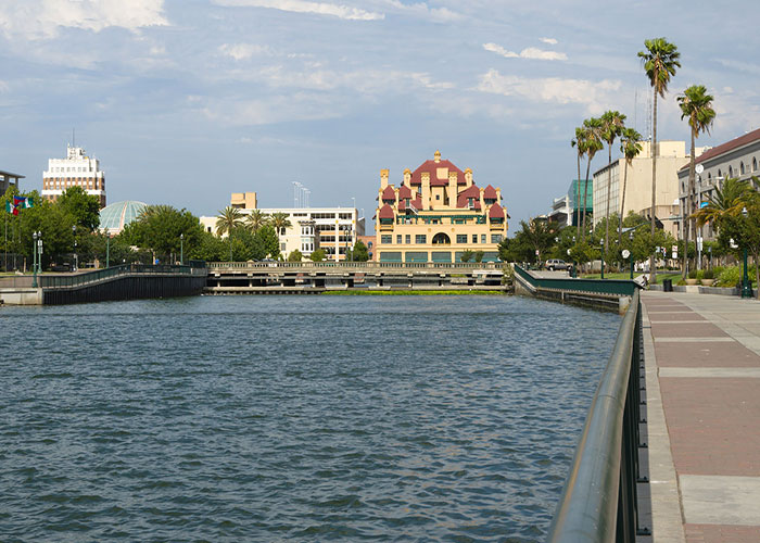 30 Cities That These Tourists Never Plan To Visit Again Because Of How Nightmarish The Trip Was