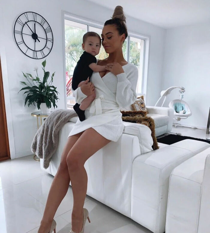 This Facebook Group Is Dedicated To "America's Cultural Decline Into Idiocy", And Here Are 50 Of The Funniest Memes