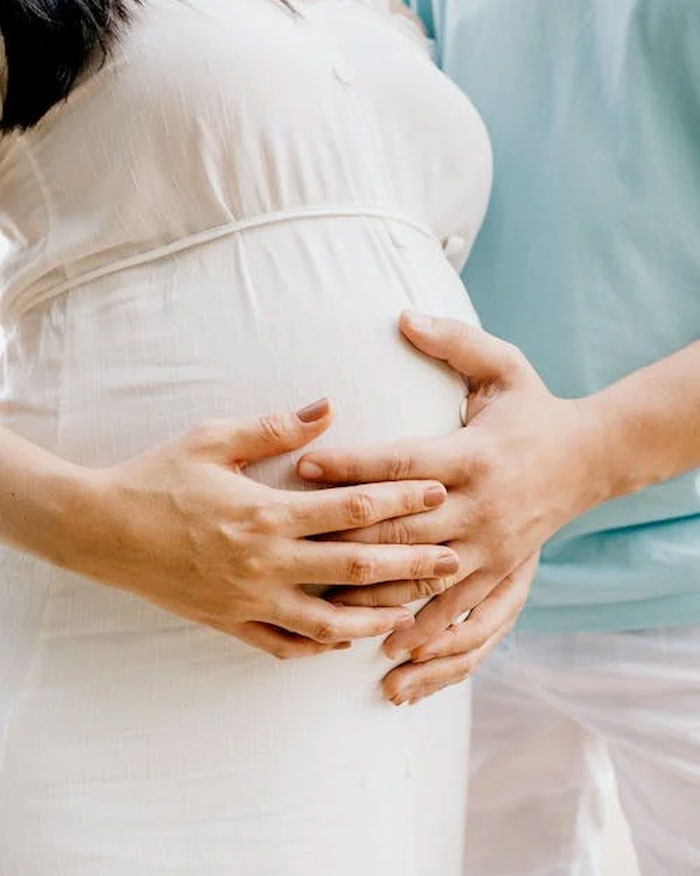 “Your Mother Owes Me £10”: 30 Of The Best Responses People Ever Received After Coming Out