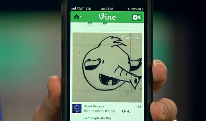 Person Asks "What Was Discontinued, But You Miss Like Hell And You Wish Came Back?", And 30 Folks Deliver