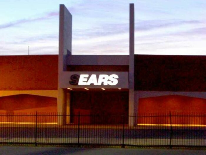 32 Of The Funniest Sign Fails You Won't Believe Actually Happened