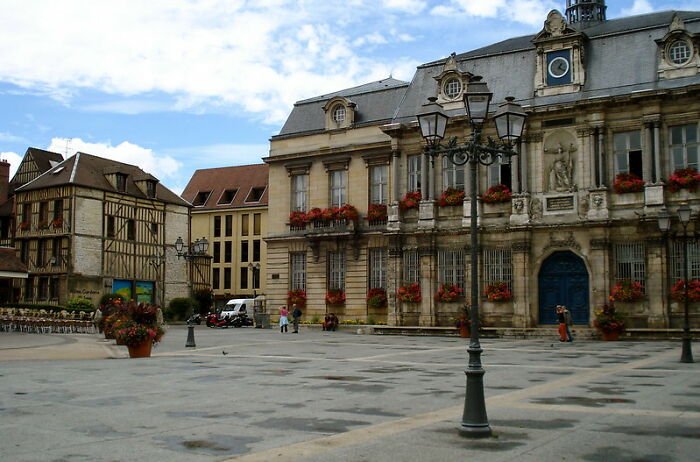 Building with flowers