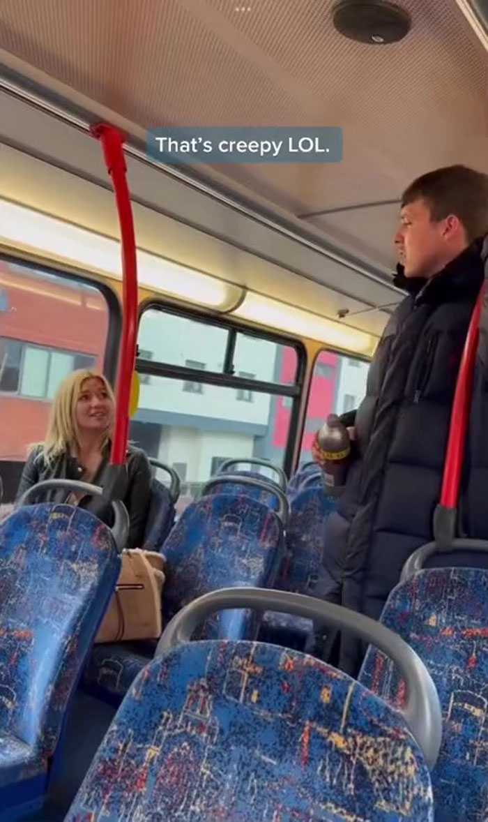 Woman Defended By Fellow Passengers After Random Guy Tries To Sit Next To Her On Empty Bus Woman Defended By Fellow Passengers After Random Guy Tries To Sit Next To Her On Empty Bus
