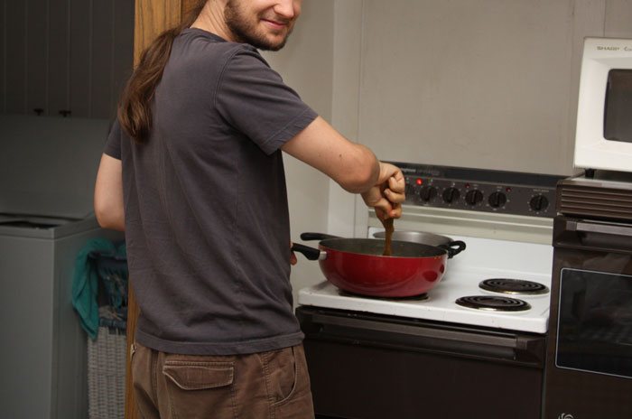 Landlord Won’t Listen To Tenant And Fix Stove For $500, Pays $10K Instead Landlord Won’t Listen To Tenant And Fix Stove For $500, Pays $10K Instead