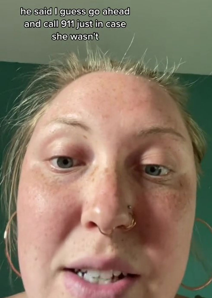 "Go Ahead And Call 911 Just In Case": Server Confused As A Woman Claiming She's 'Allergic' To Seafood Decides To Order Seafood Pasta "Go Ahead And Call 911 Just In Case": Server Confused As A Woman Claiming She's 'Allergic' To Seafood Decides To Order Seafood Pasta