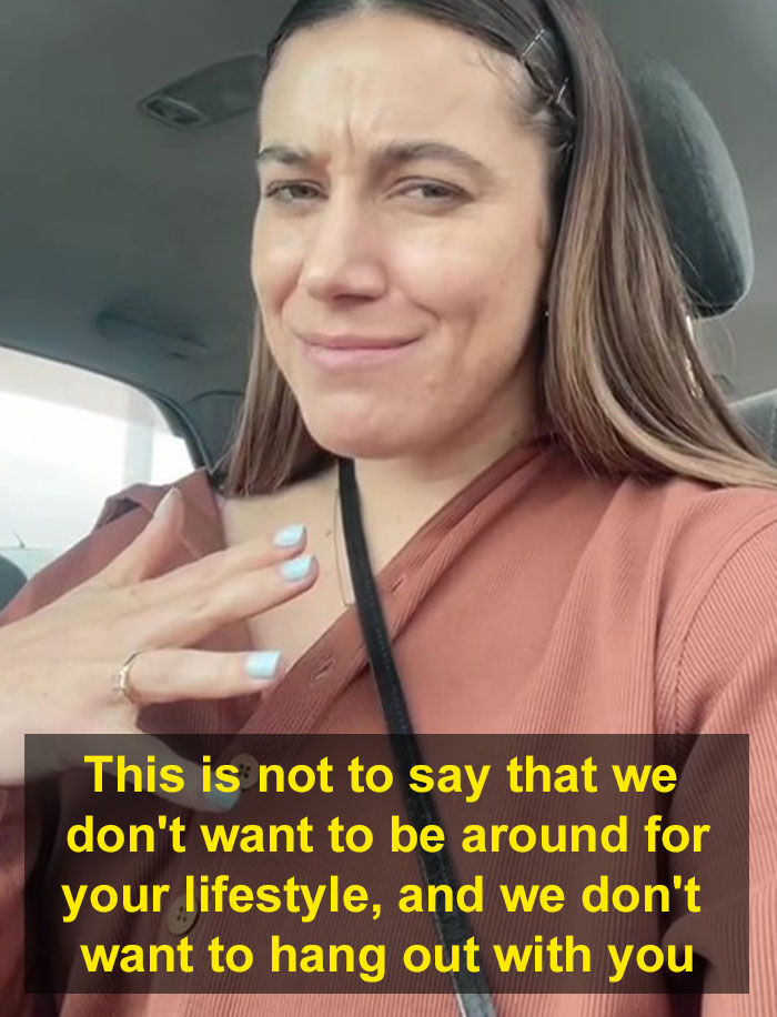 Woman Who Doesn&rsquo;t Have Kids Gets Slammed By Parents After Revealing She Prefers To Be Friends With People Who Have A Similar Lifestyle