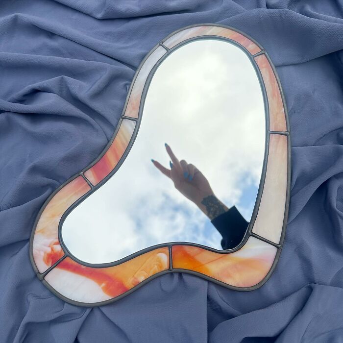 Meet The Psychedelic Mirrors Of An La Artist