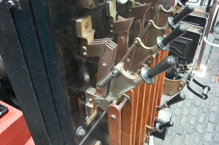 People Of Australia Share 30 Words And Names They Usually Pronounce Completely Different To Americans