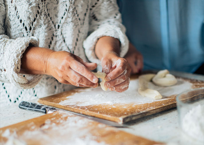 The Internet Stands Up For This Woman Who Refused To Pay For Gender Reveal Cupcakes