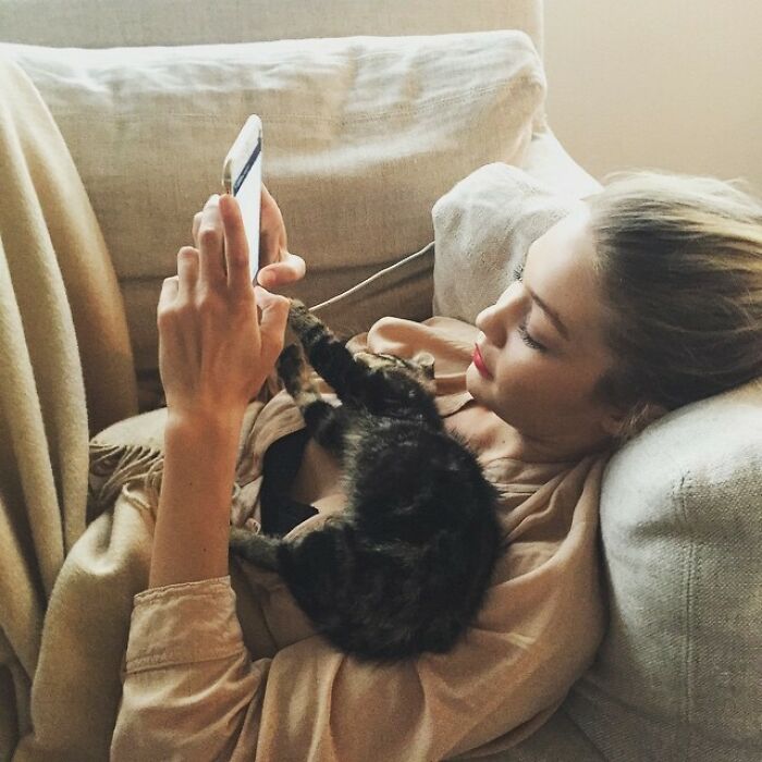 Gigi Hadid And Cleo