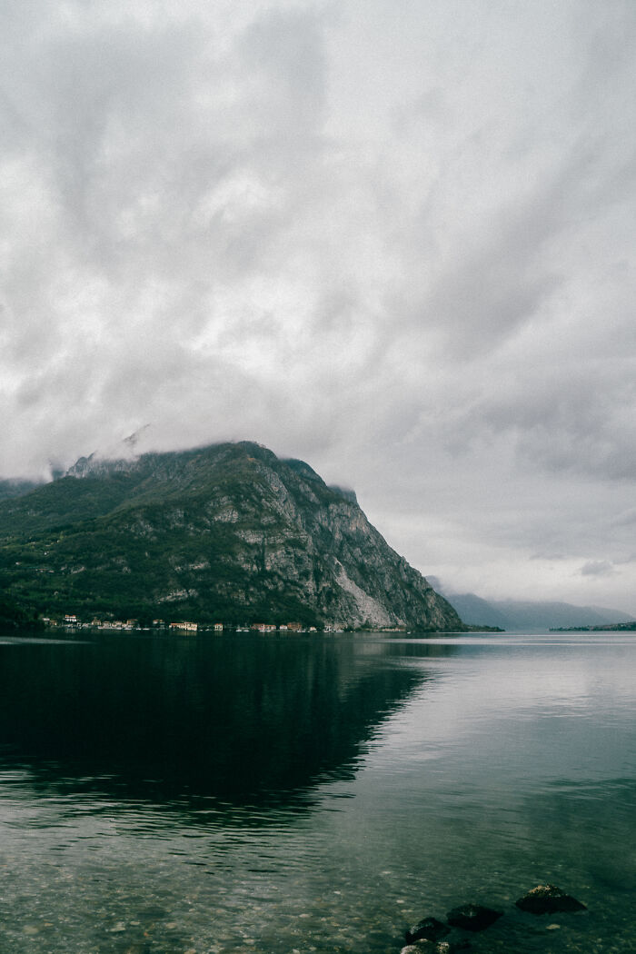 I Saw An Early Spring At Lake Como