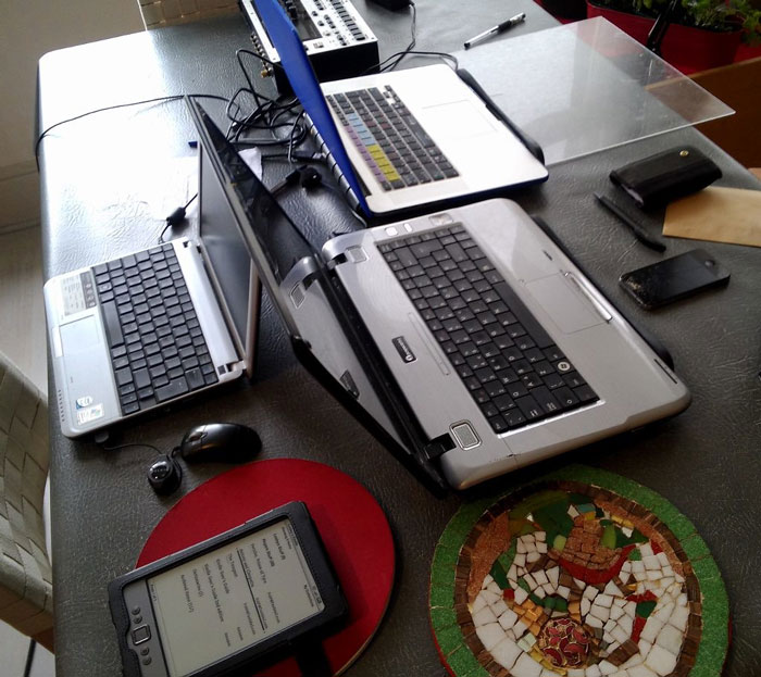 &ldquo;She Took Breaks As Frequently As The Smokers Did&rdquo;: Employee Gets Reported For Being On Her Phone During Lunchtime, Ends Up Maliciously Complying