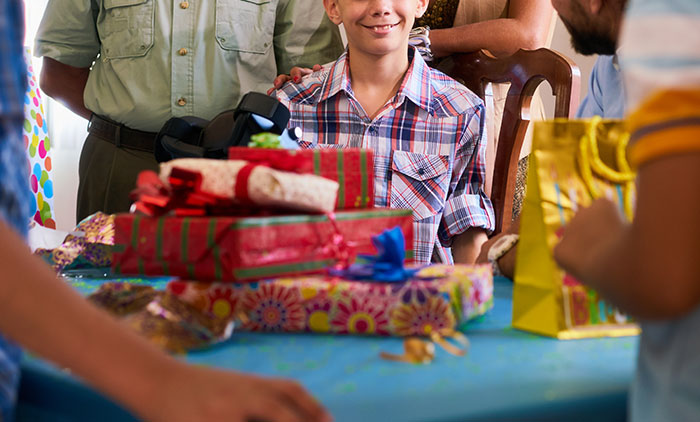 Teen Is Fed Up With Having To Celebrate Her Birthday With Her Little Brother, Infuriates Parents By Sabotaging It This Year