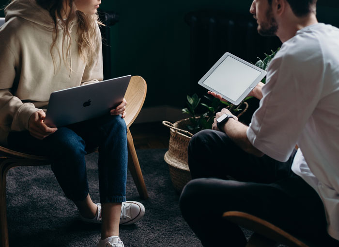 Karen In Accounting Won&rsquo;t Compensate Employee For Commute To Work As &ldquo;Rules Are Rules&rdquo; So They Make The Rules Work For Them