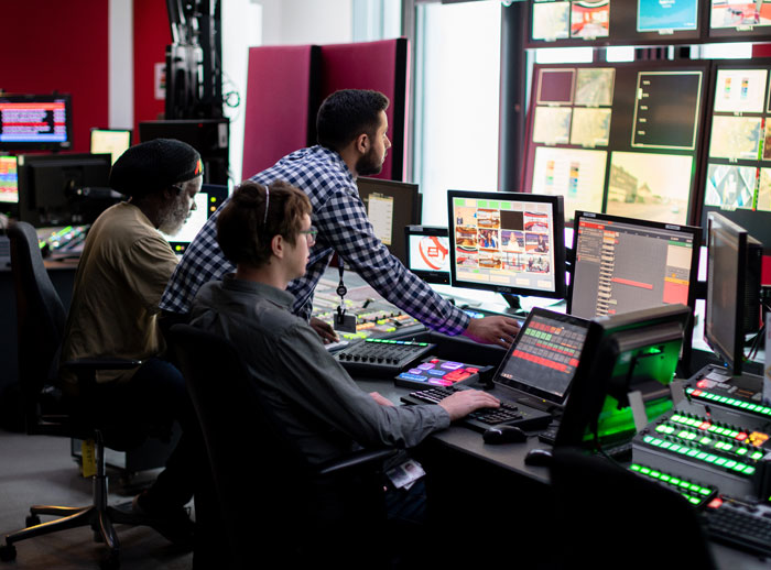 Manager Boots Out Tech Worker With 20 Years Of Experience, She Plots The Ultimate Revenge In Return Manager Boots Out Tech Worker With 20 Years Of Experience, She Plots The Ultimate Revenge In Return