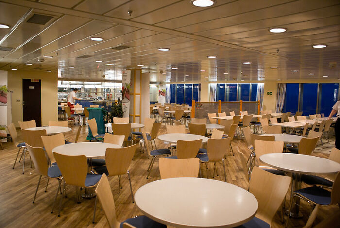 30 Red Flags To Keep An Eye On To Spot A Bad Restaurant, As Shared On This Online Group