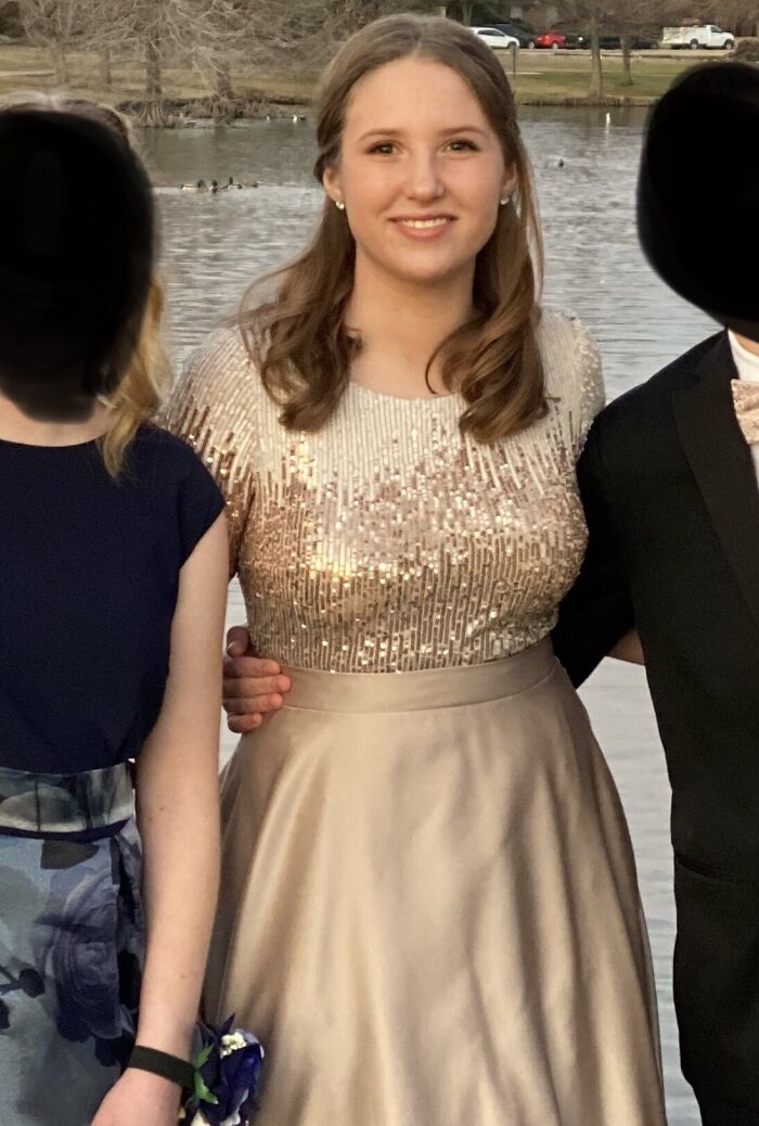 Showing Up At Olive Garden In This Bad Boy Felt Amazing… Until The Waiter Poured My Dates Diet Coke On It…