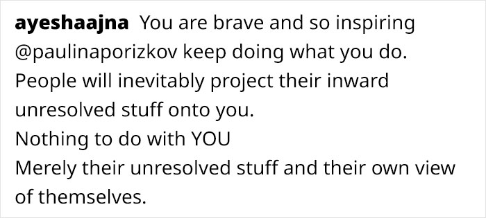 People Are Shaming This 58 Y.O. Supermodel’s Bikini Photos But She Stands Her Ground People Are Shaming This 58 Y.O. Supermodel’s Bikini Photos But She Stands Her Ground