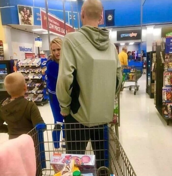 Funny-Low-Quality-Stories