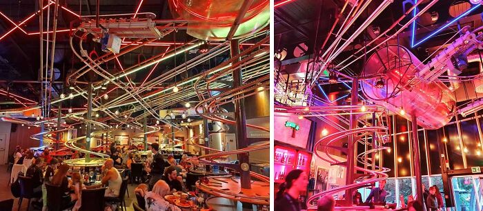 Rollercoaster for delivery food and drinks till the restaurant visitor's table