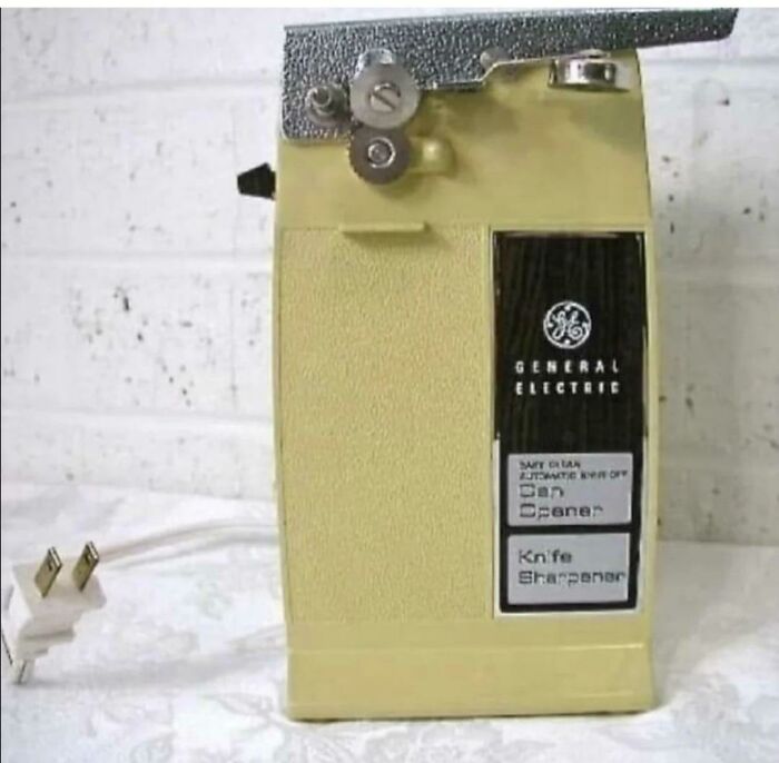 Did Anyone Else Have A Old General Electric Can Opener As A Kid?