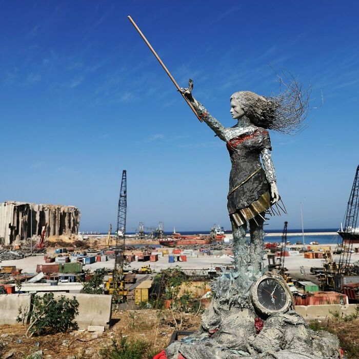 Lebanese Artist Uses Broken Glass And Rubble From Beirut Explosion To Create A Memorial