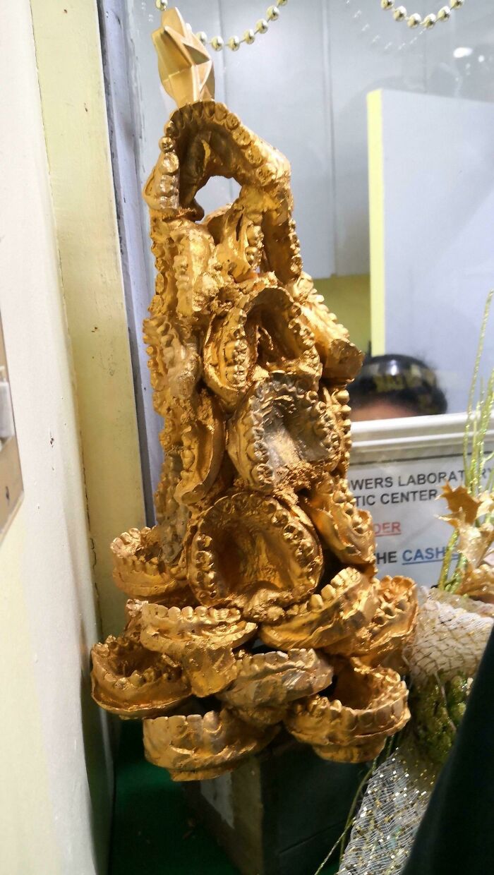 Dental Clinic Christmas Tree